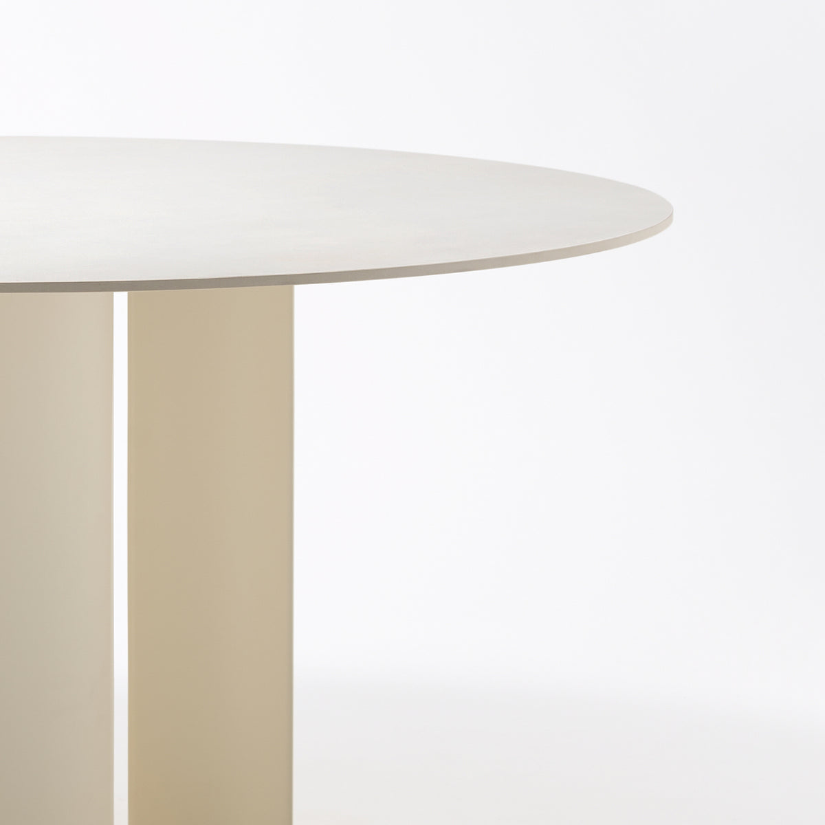 Naca Ronde Eettafel – 80T14G