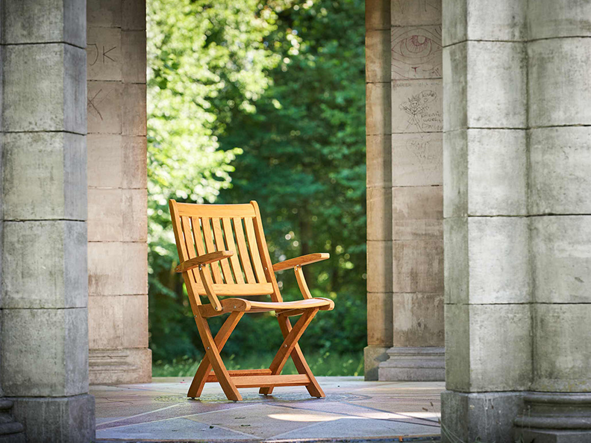 Alexia Folding Arm Chair