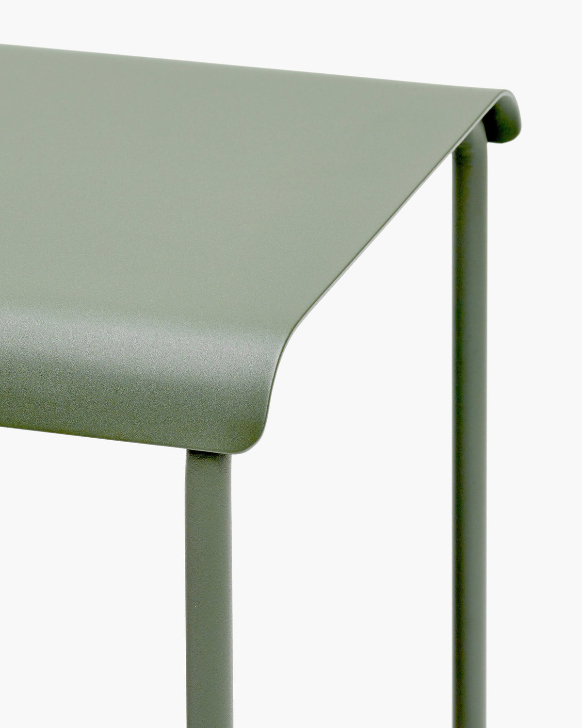 Stool August