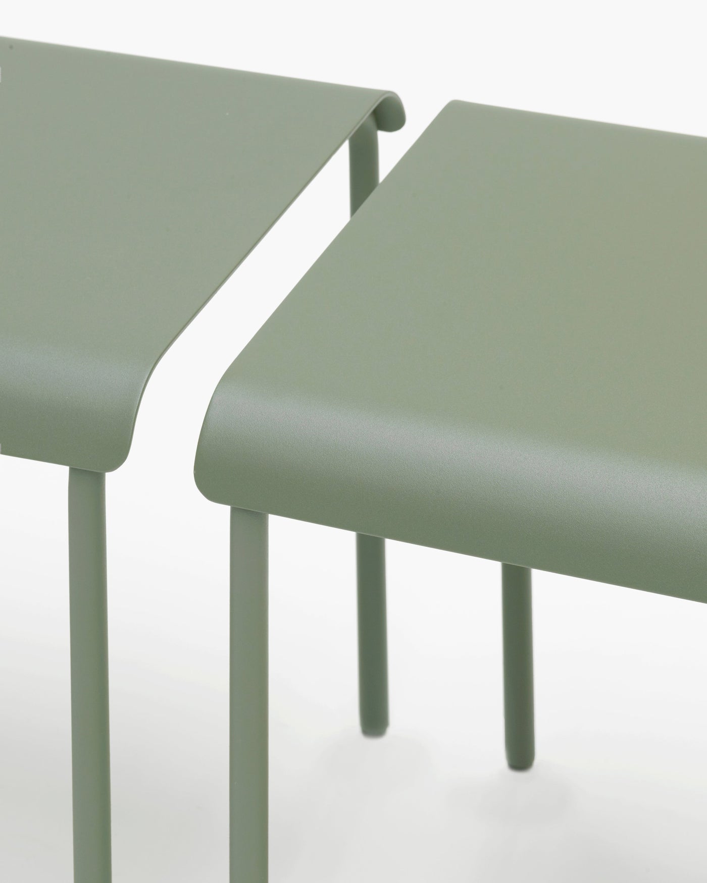 Stool August