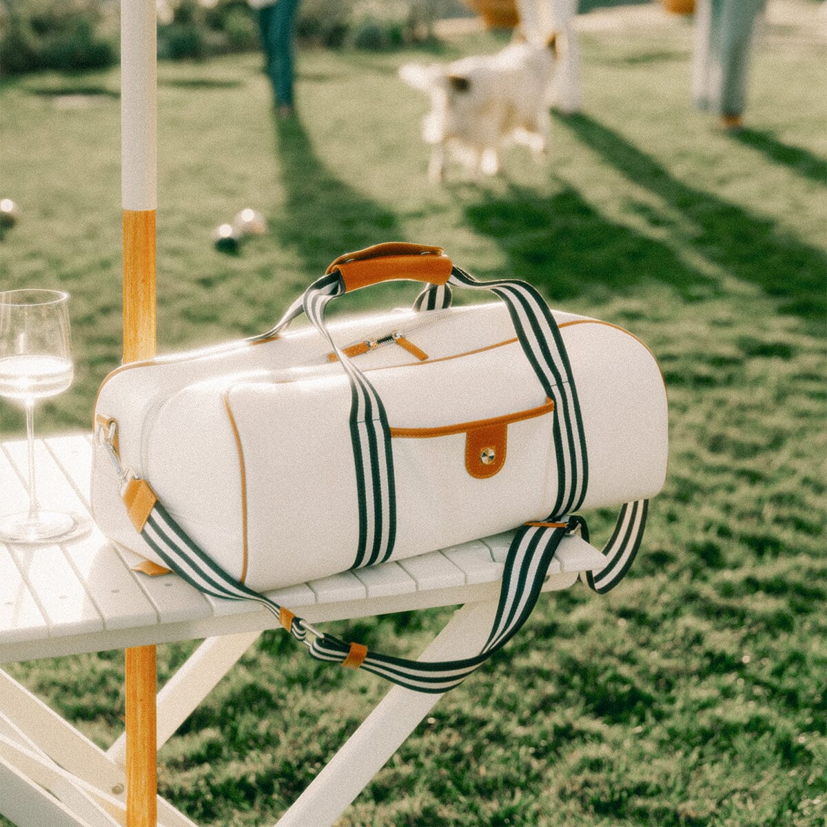 The Bocce Ball Set – Antique White