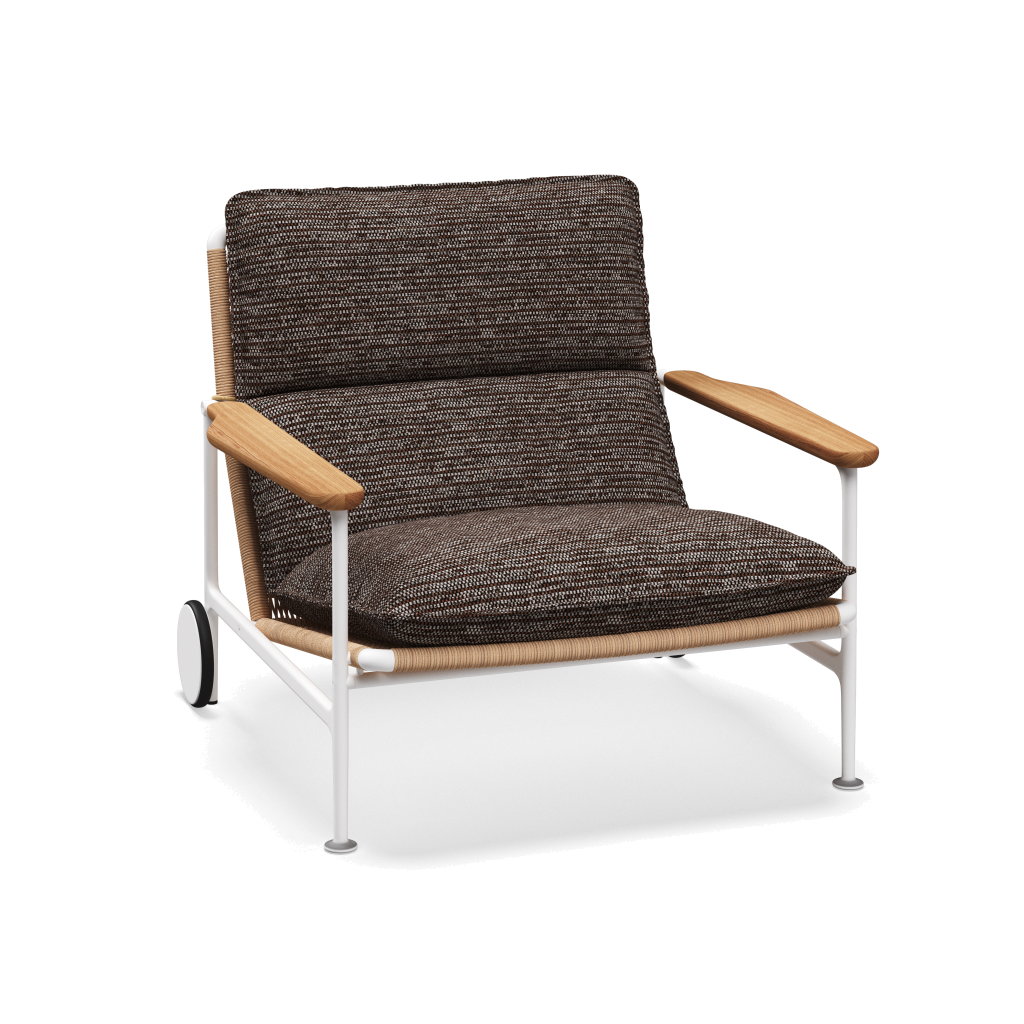 Zenith loungestoel met teakhouten armleuningen — White Wheat Natural met Zenith Earthen