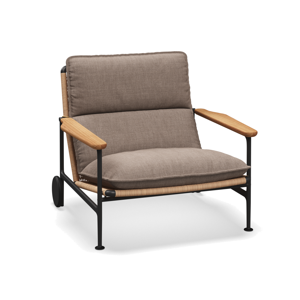 Zenith loungestoel met teakhouten armleuningen — Meteor Wheat Natural met Willa Silt