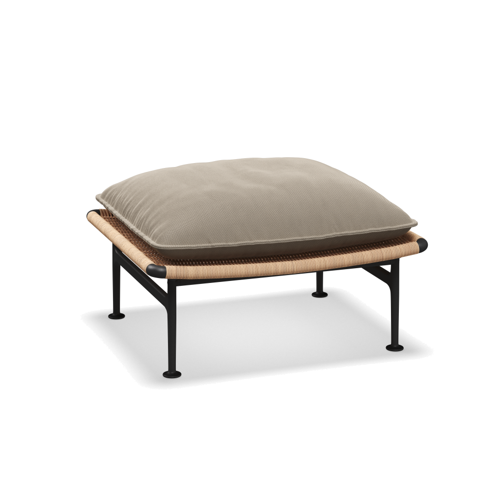 Zenith ottoman — Meteor Wheat met Tuck Truffle