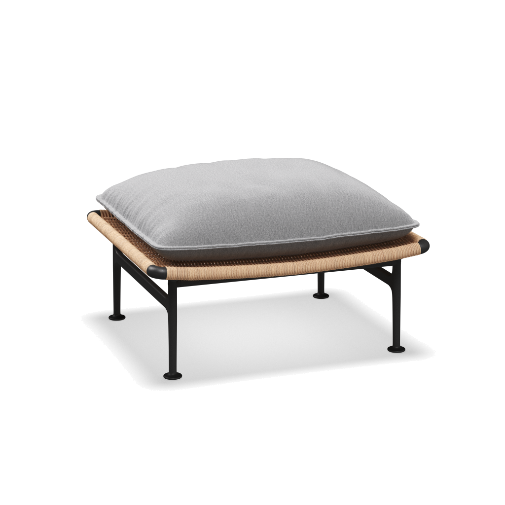 Zenith ottoman — Meteor Wheat met Tuck Dust