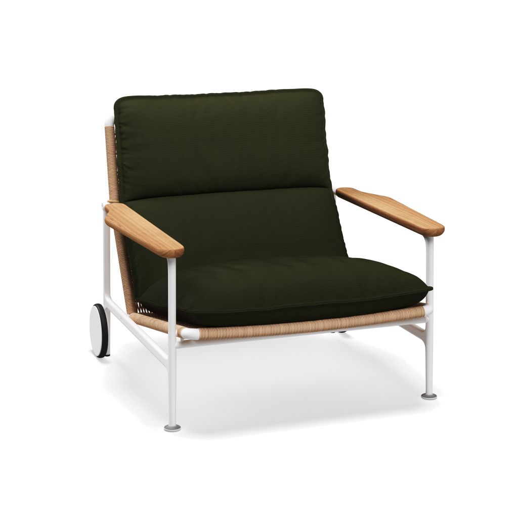 Zenith loungestoel met teakhouten armleuningen — White Wheat Natural met Fife Olive