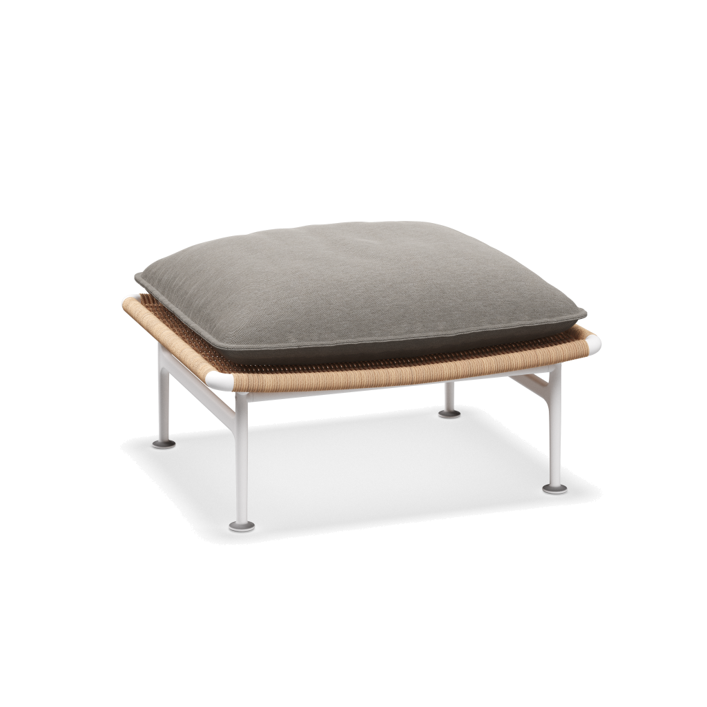 Zenith ottoman — White Wheat met Tuck Malt