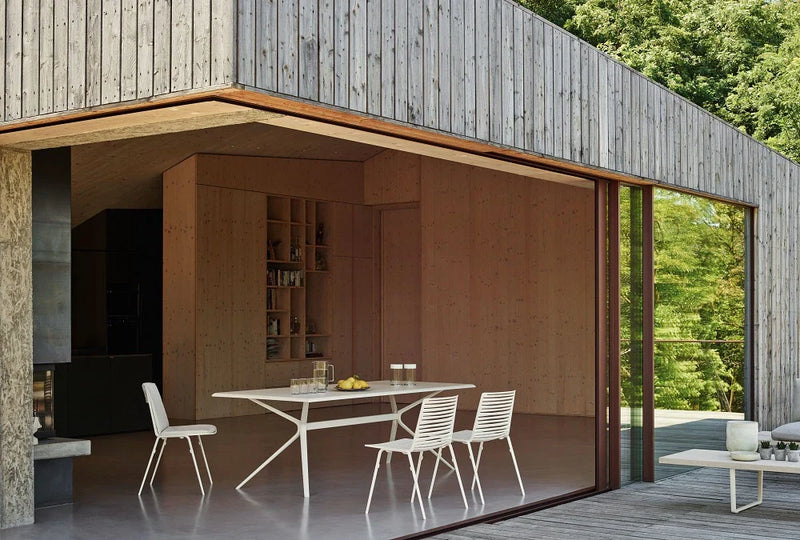 De Ultieme Onderhoudsgids voor tuinmeubelen, barbecues en parasols