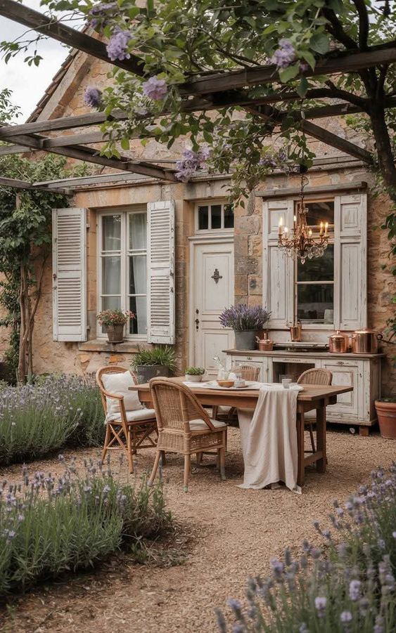 Modern Farmhouse