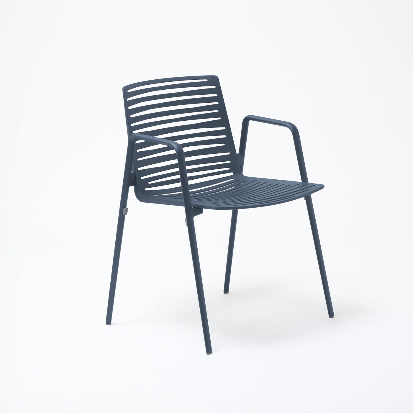 Zebra – Chair with Armrests