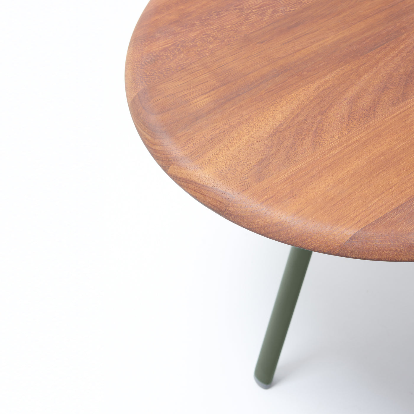Zebra Bijzettafel Iroko – 420L