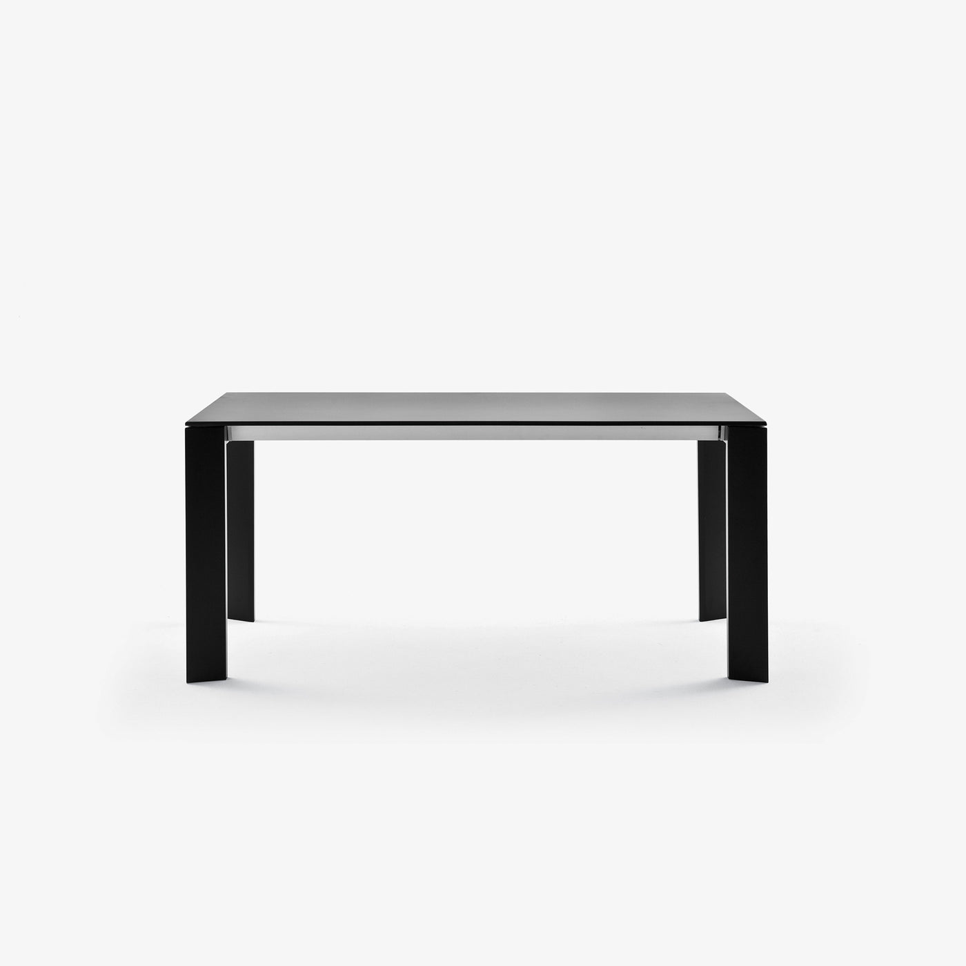 Cover for Tables sfeerbeeld