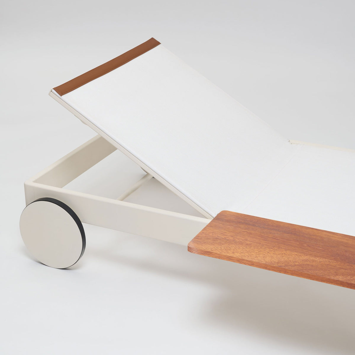 Solaris – Sunlounger W/Castors R.TA