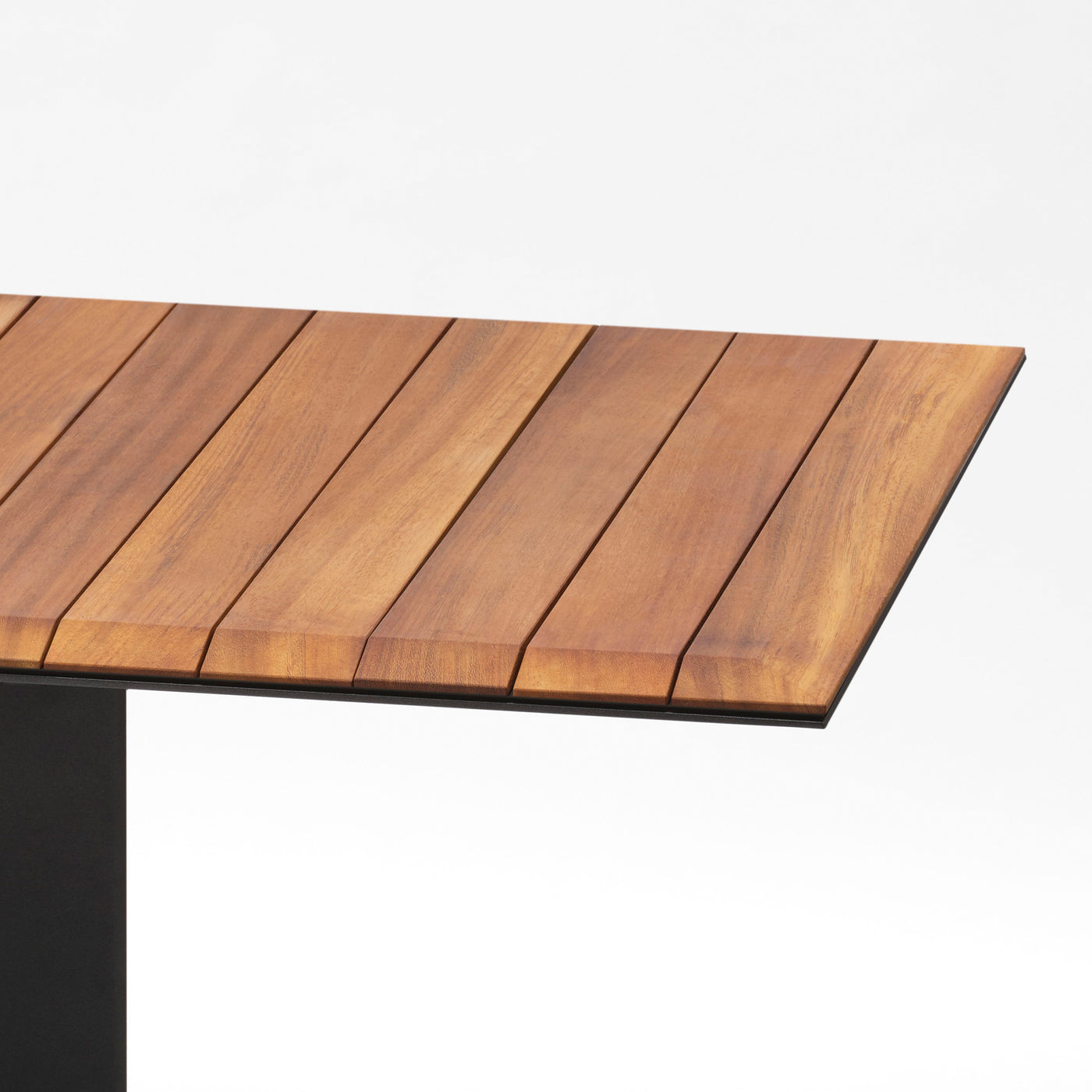 Naca Eettafel Teak – 80R22L