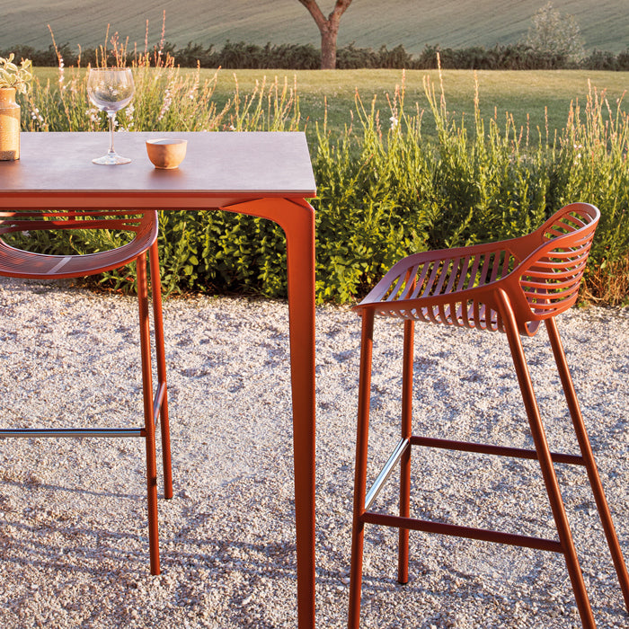 Niwa – Stool H100 sfeerbeeld