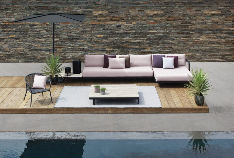 ALURA LOUNGE - SAMBA 77 RELAX CHAIR - RUG 2030 - OAZZ 220V PARASOL - ROPY & ROPY TABLE LIGHT