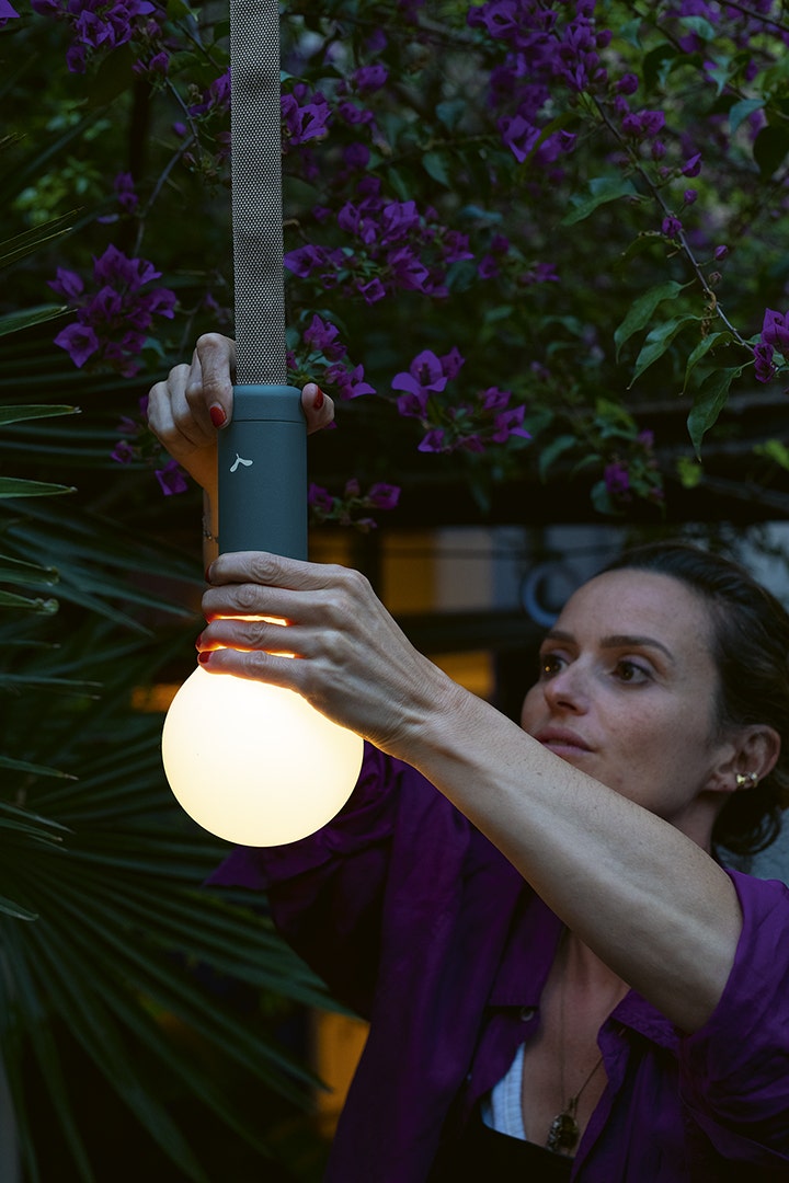Aplô set lamp H.9 and hanging strap