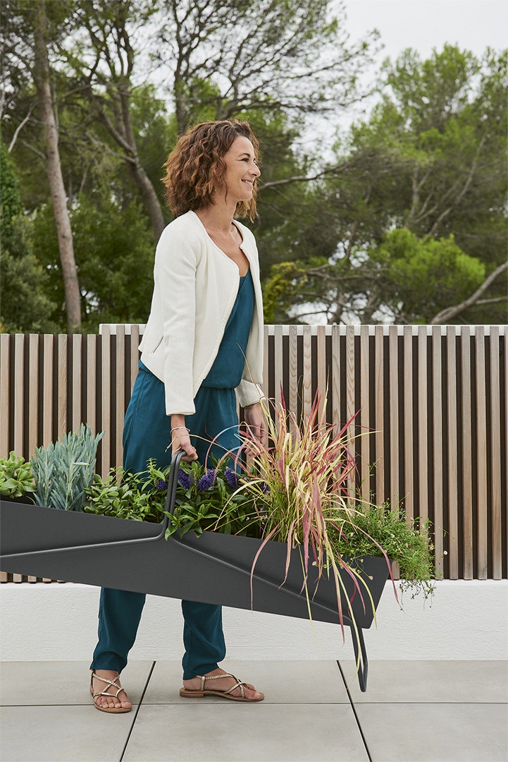 Basket long planter