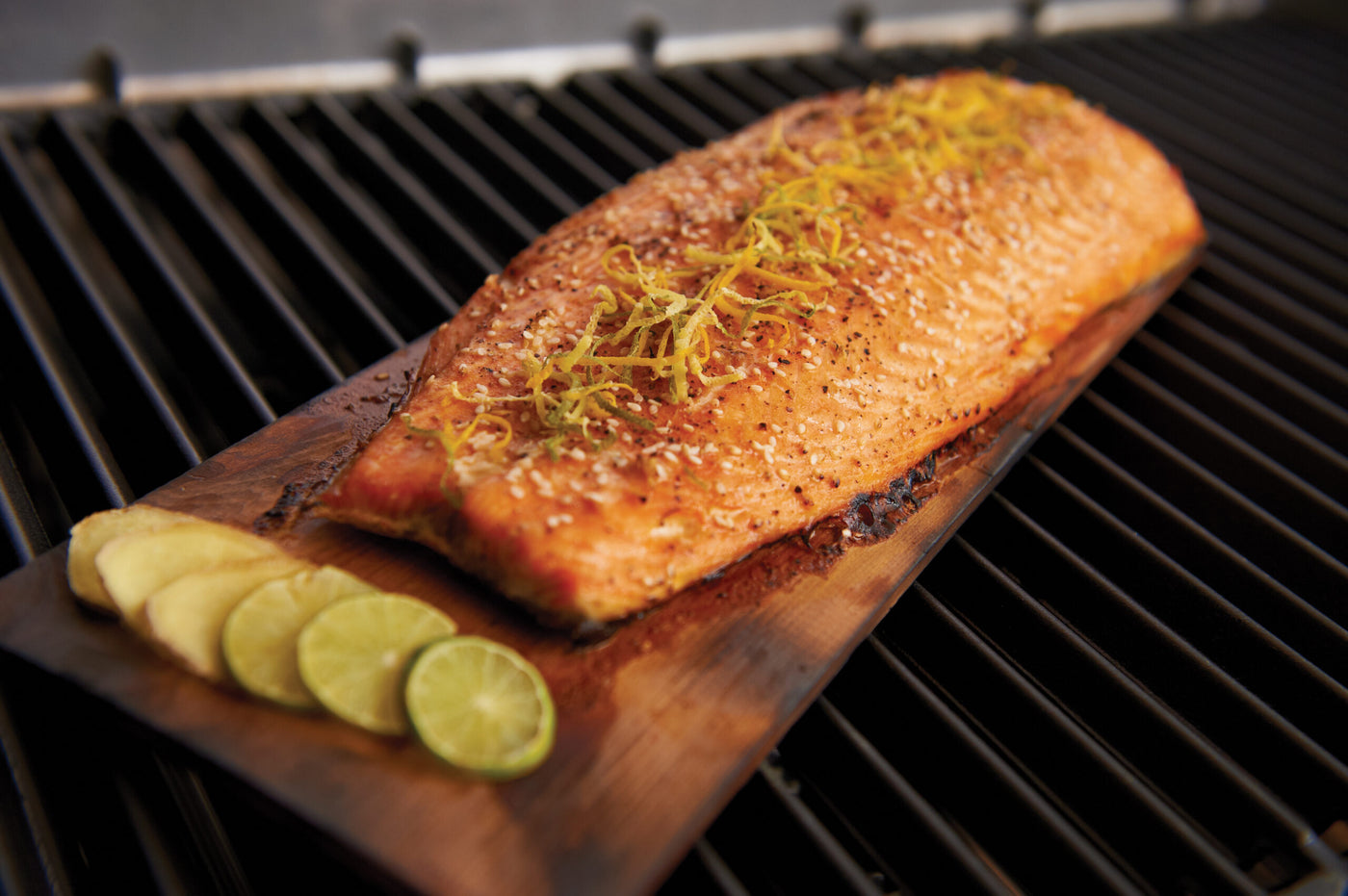 Wooden grilling planks (set of 2)