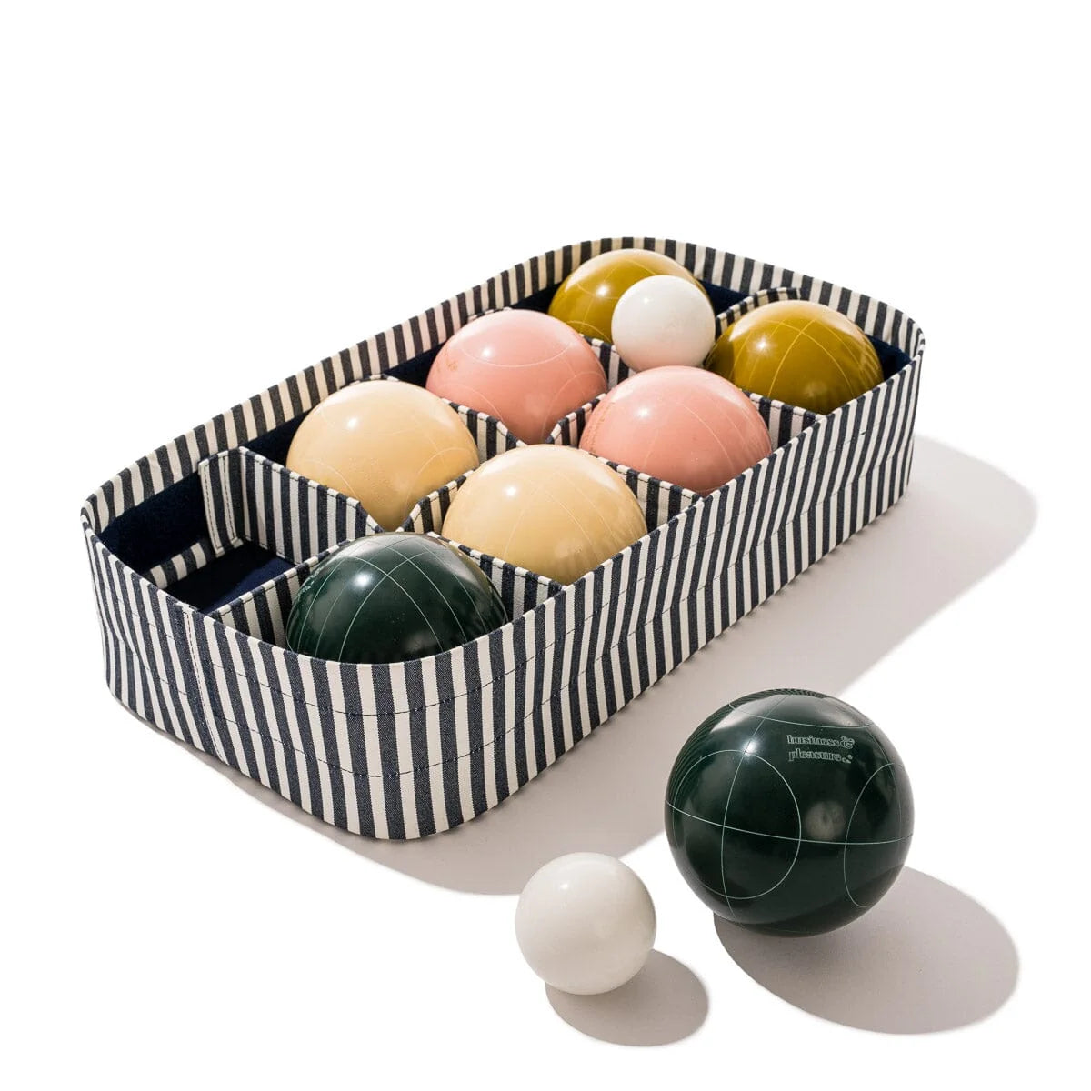The Bocce Ball Set – Antique White