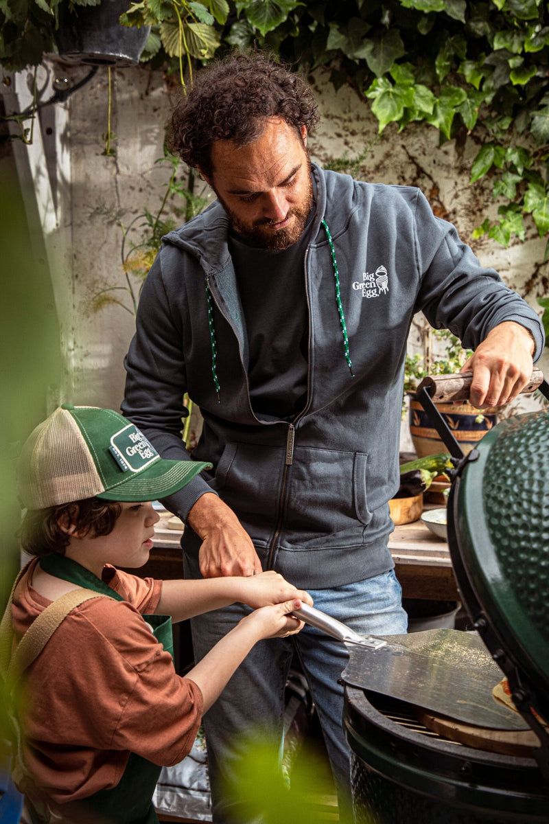 BigGreenEgg_Fanshop_Lifestyle-25-1-scaled.jpg