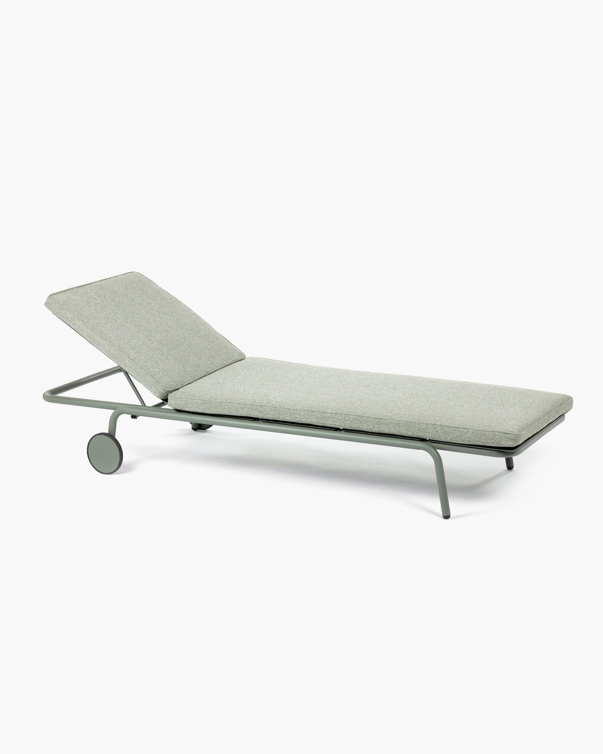 Sun Lounger August