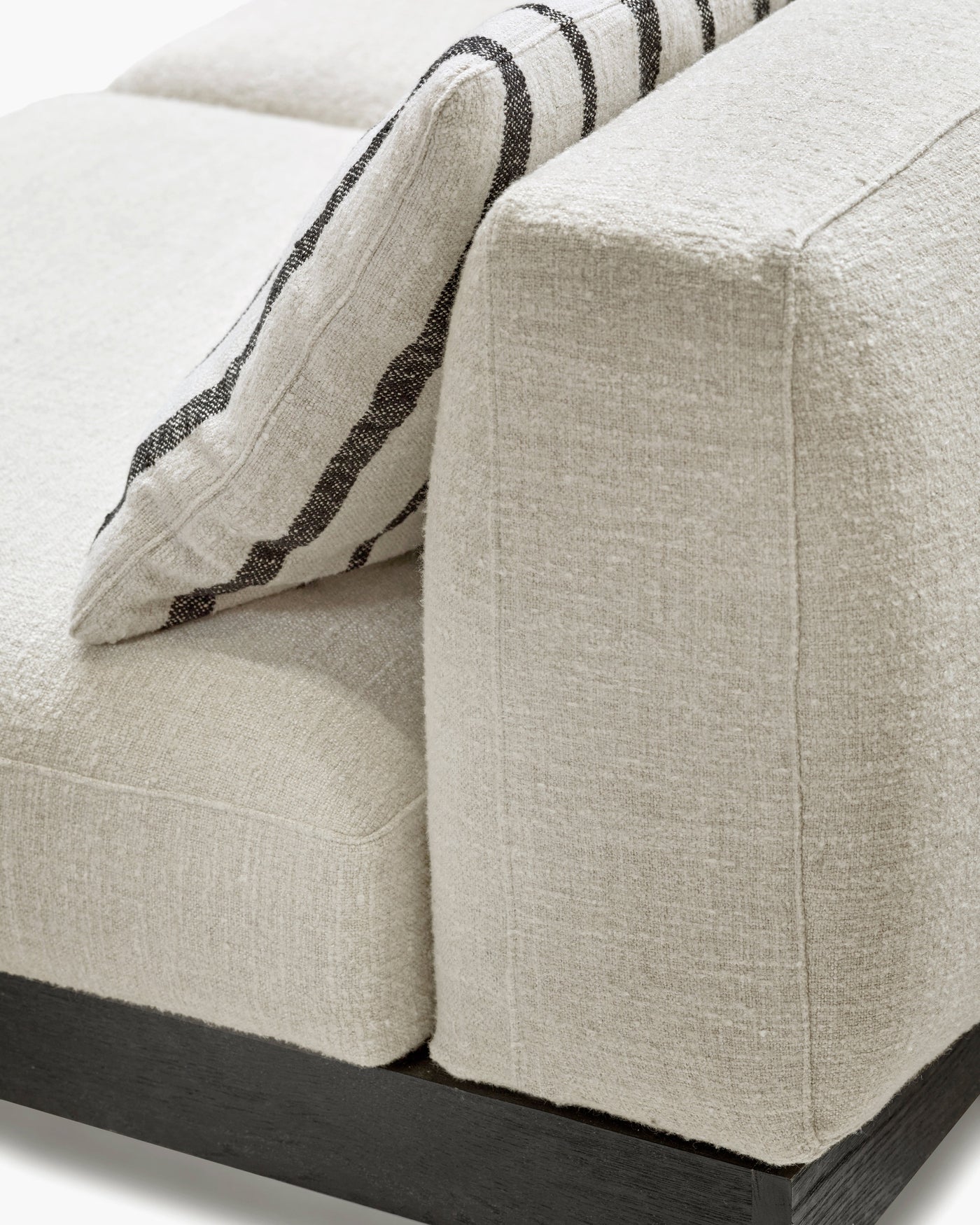 Bench 1-seat Indoor Bone Black Rudolph
