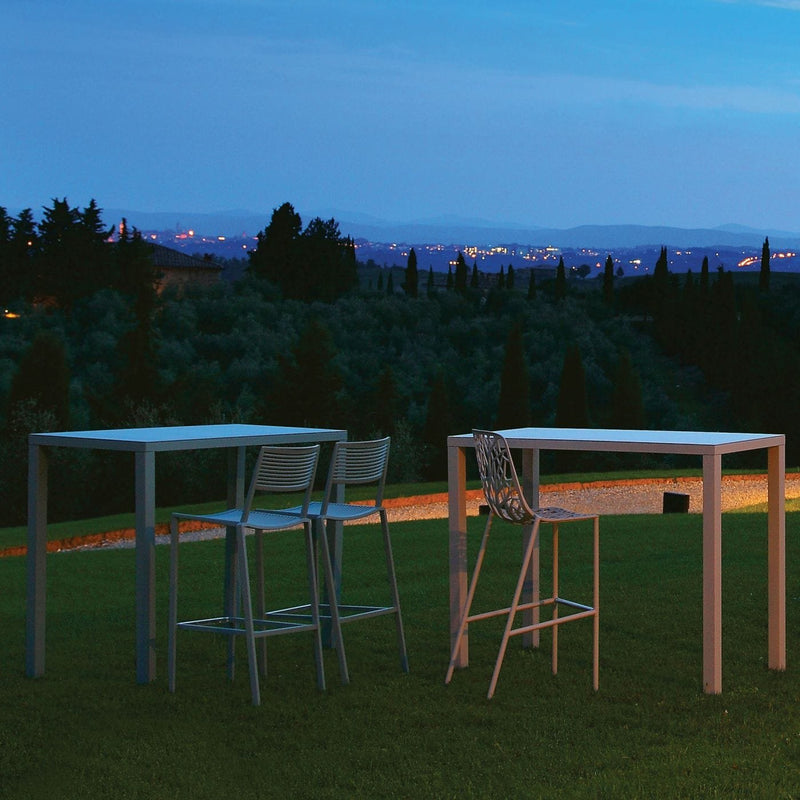 Fast-easy-barstoelen-midnight-vibe.jpg