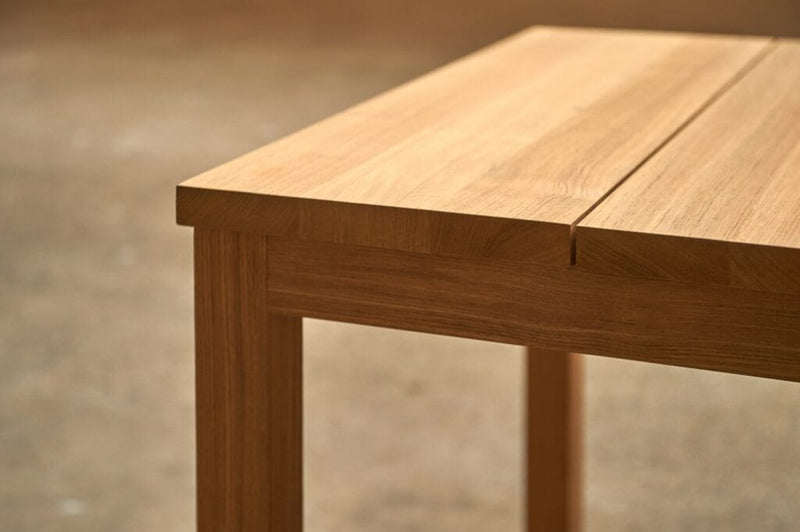 Floris-table-detail-7-min-1024x681-1.jpg