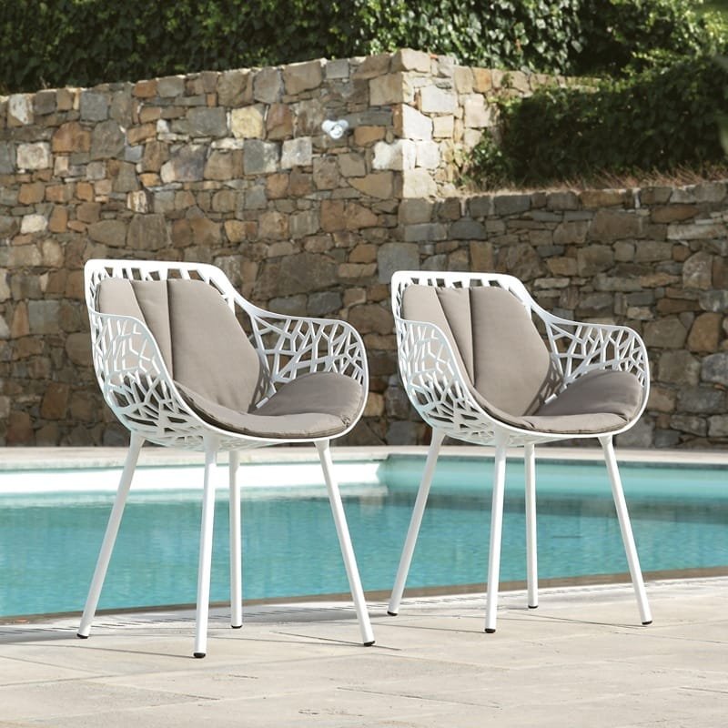 Forest_dining_chair_with_cushion.jpg