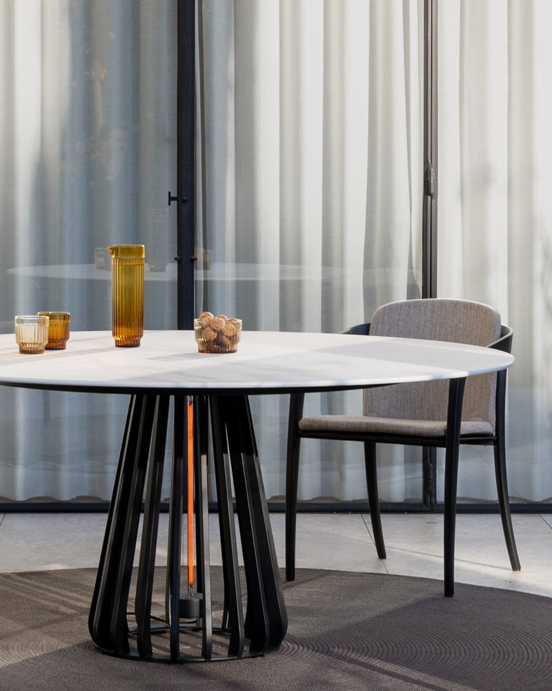 Furniz Heated Tafel by Royal Botania