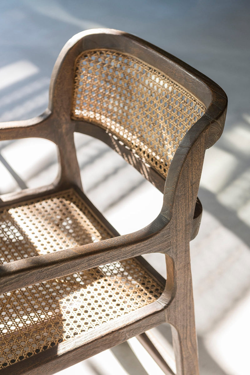 Gommaire-indoor-teak-furniture-armchair_sally_upholstered-G352A-AUT-RA-Belgium-scaled.jpg