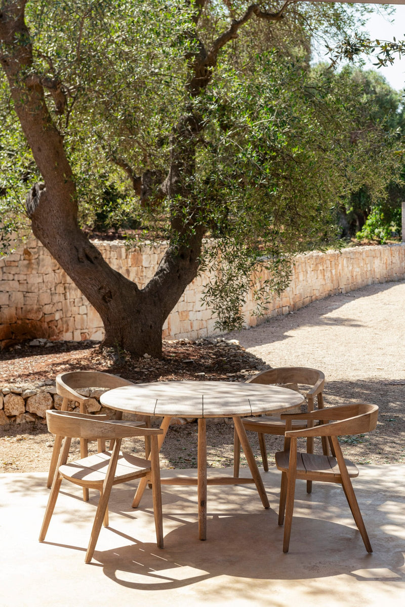 Gommaire-outdoor-teak-furniture-armchair_faye-G791-NAT-Brugge-scaled.jpg