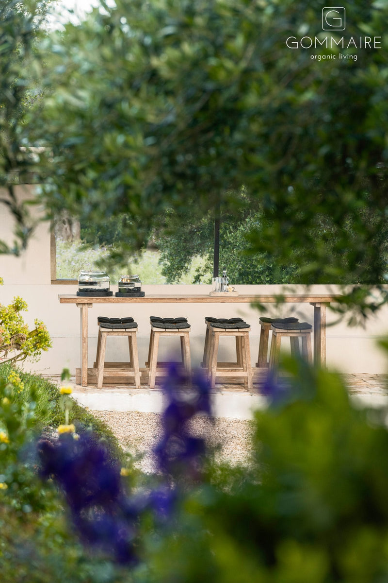 Gommaire-outdoor-teak-furniture-bar_stool_alexi-G256B-NAT-Mechelen-1-scaled.jpg