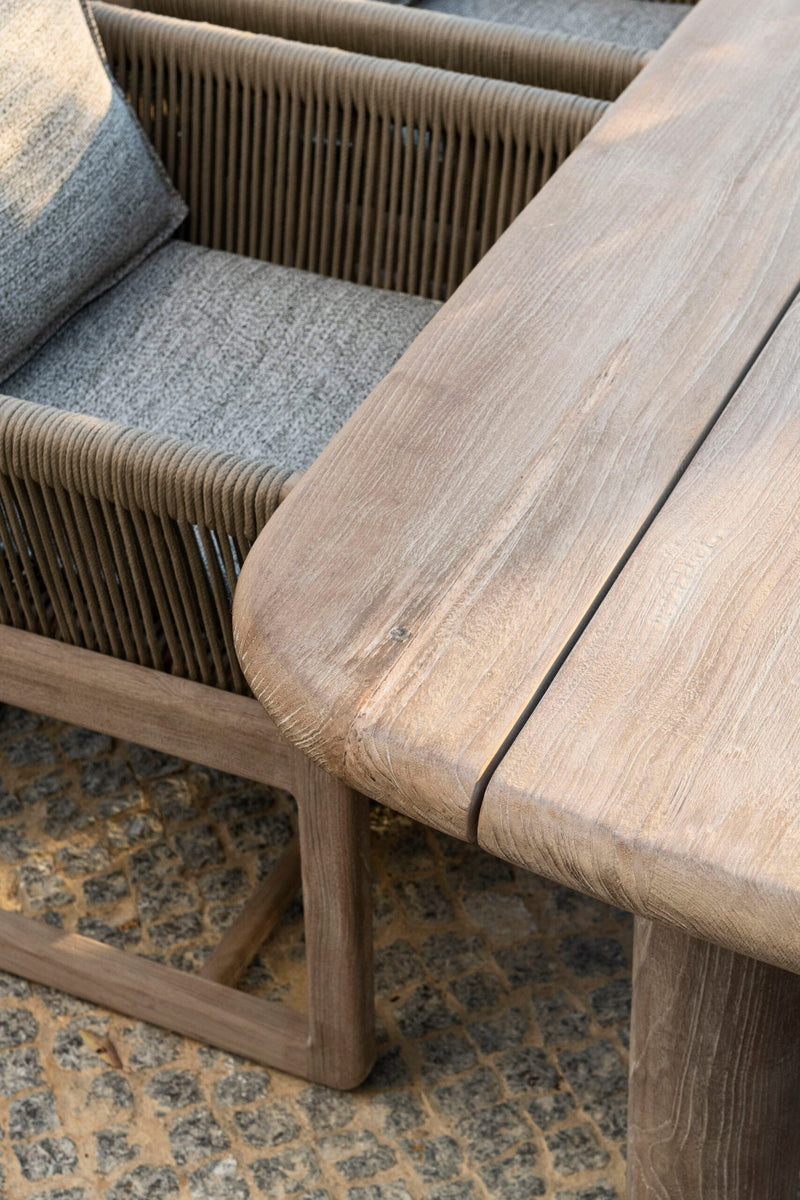 Gommaire-outdoor-teak-furniture-low_table_carlo-G556-NAT-Mechelen-scaled.jpg