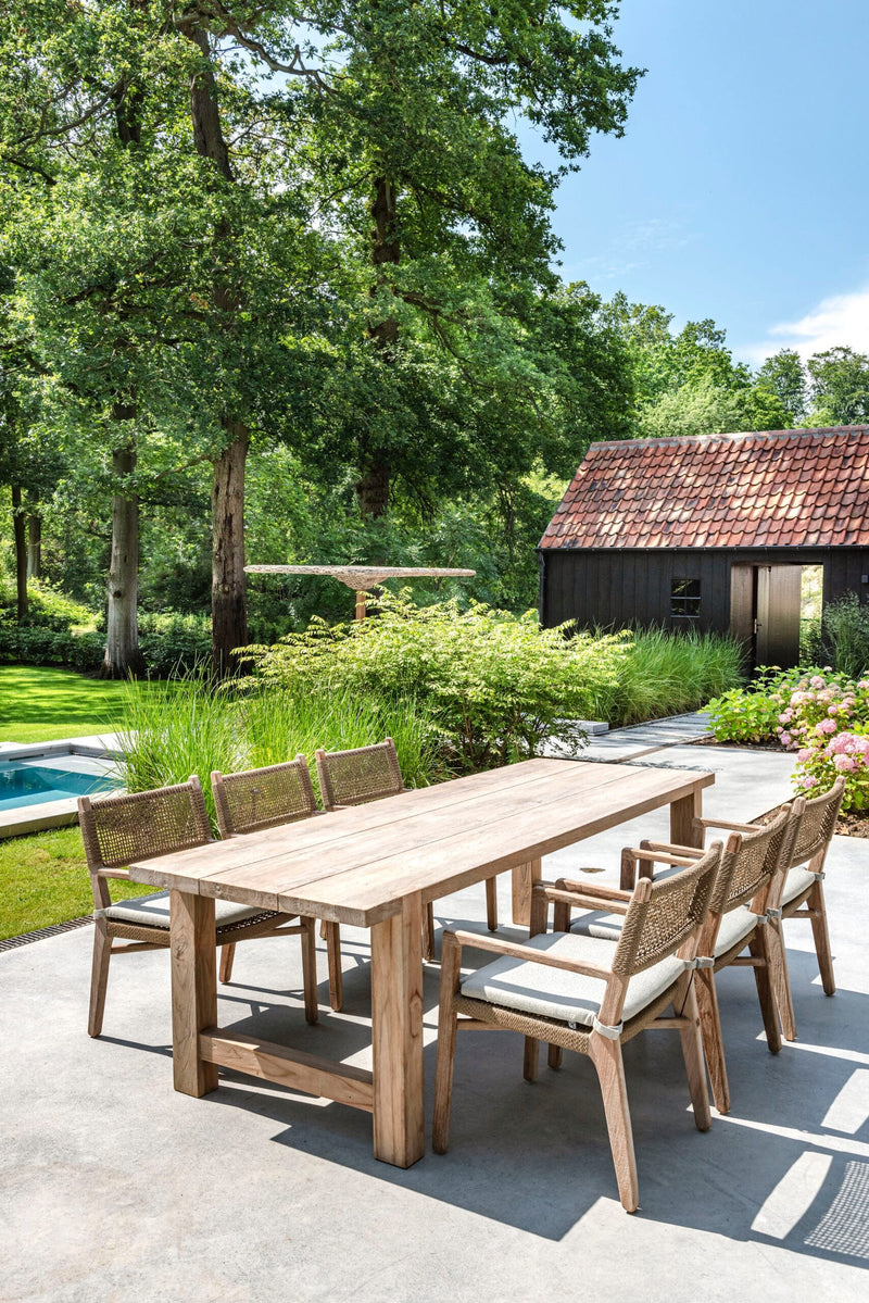 Gommaire-outdoor-teak-furniture-table_jacob-G050S-NAT-Belgium-scaled.jpg