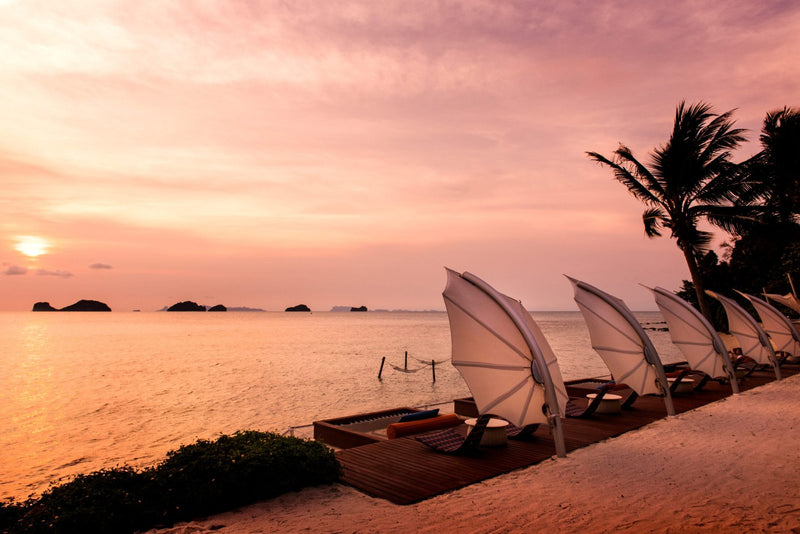 Icarus-design-umbrella-Conrad-Thailand-scaled.jpg