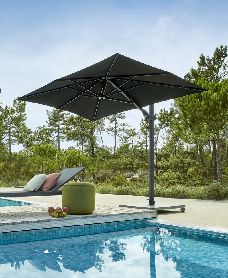 Jardinico-Antego-Black-Black.webp