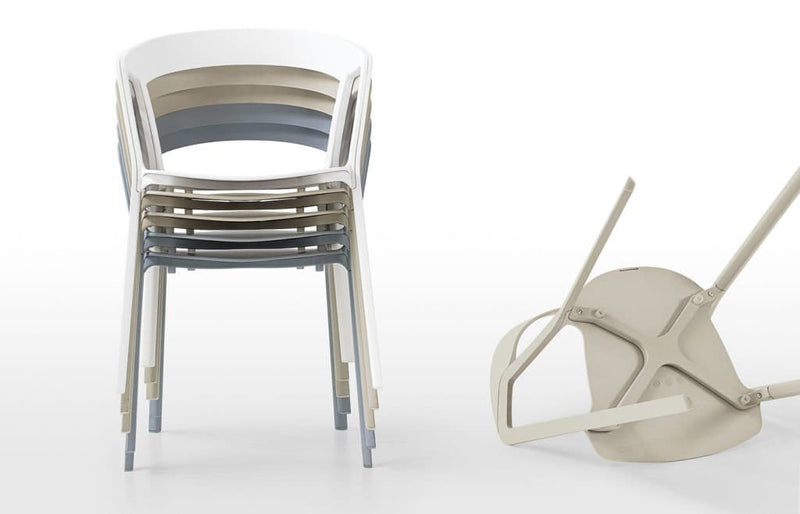 Kristalia-Compas-chair-stackable-1024x658-1.jpg