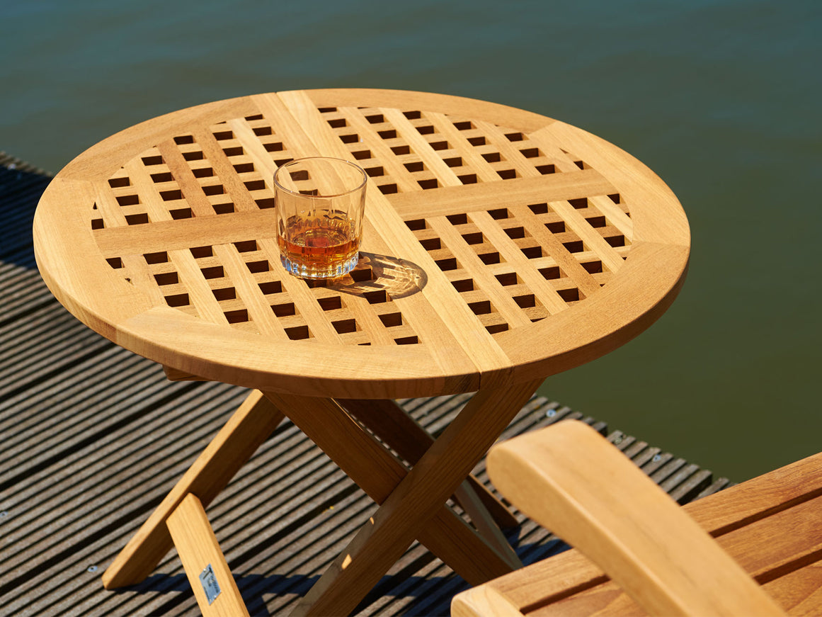 Lilly Folding Round Table