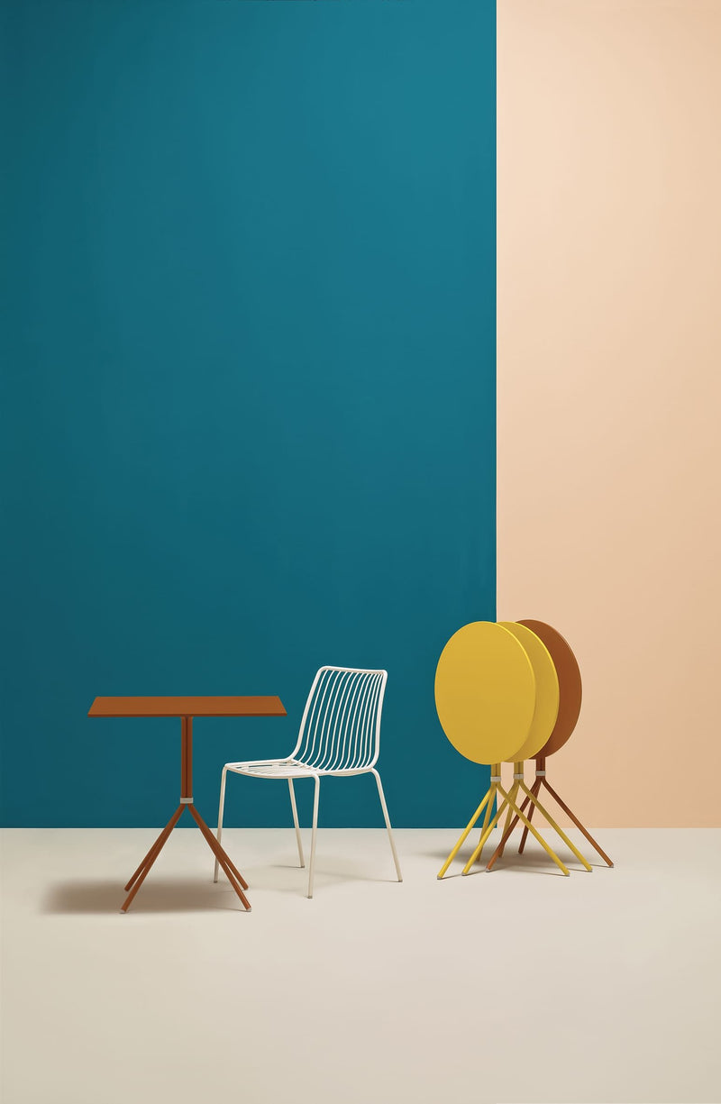 Nolita-table_family_low.jpg
