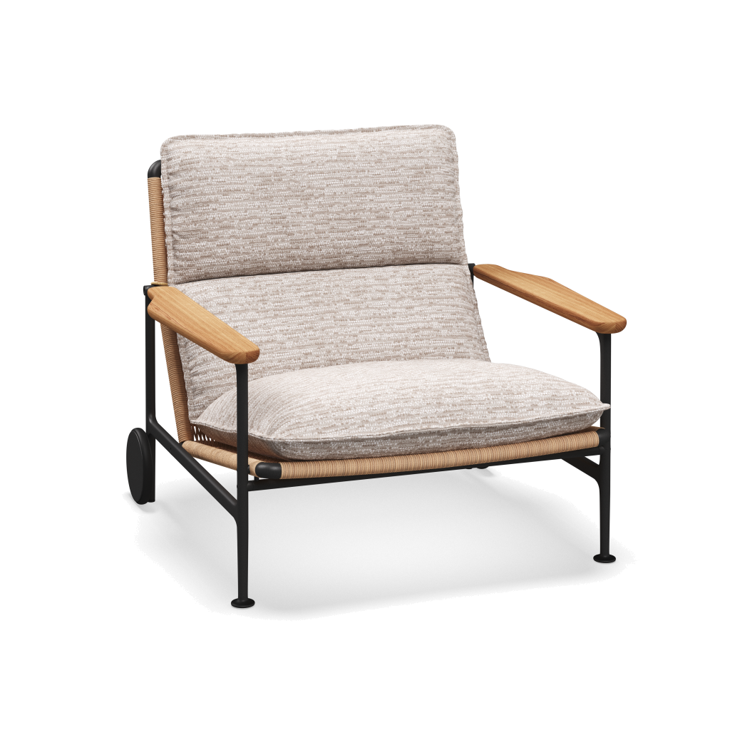 Zenith loungestoel met teakhouten armleuningen — Meteor Wheat Natural met Zenith Dune