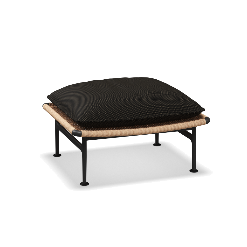 Zenith ottoman — Meteor Wheat met Fife Granite