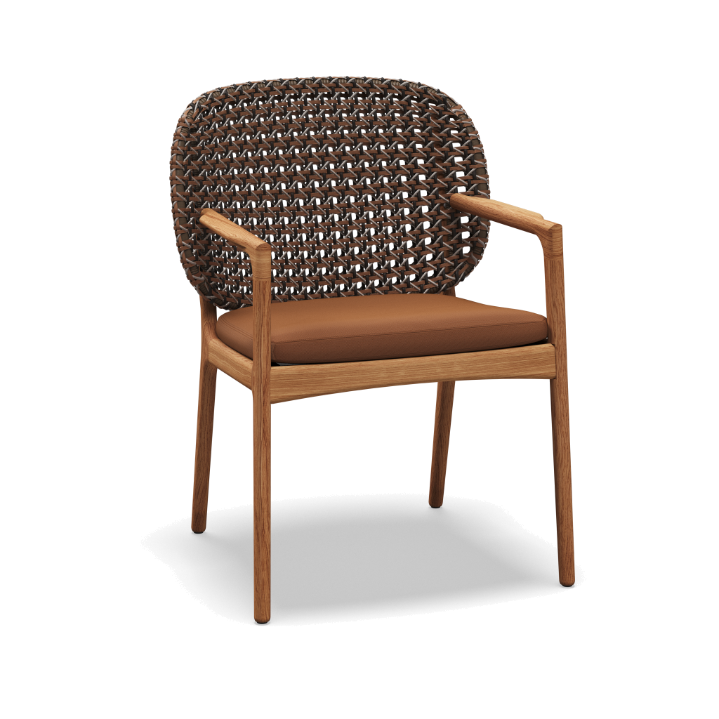 Kay Armchair — Brindle Wicker met Fife Salmon