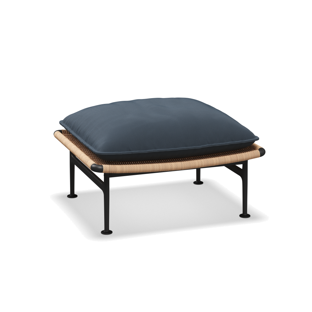Zenith ottoman — Meteor Wheat met Tuck Denim