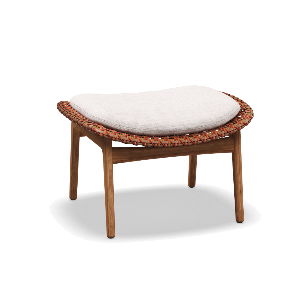 Kay Ottoman — Copper Wicker met Willa Parchment