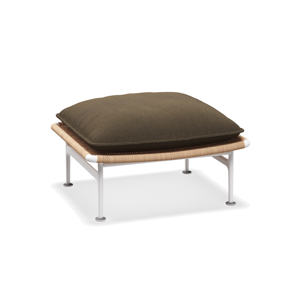 Zenith ottoman — White Wheat met Blend Latte