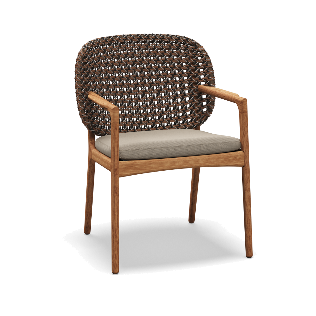 Kay Armchair — Brindle Wicker met Tuck Truffle