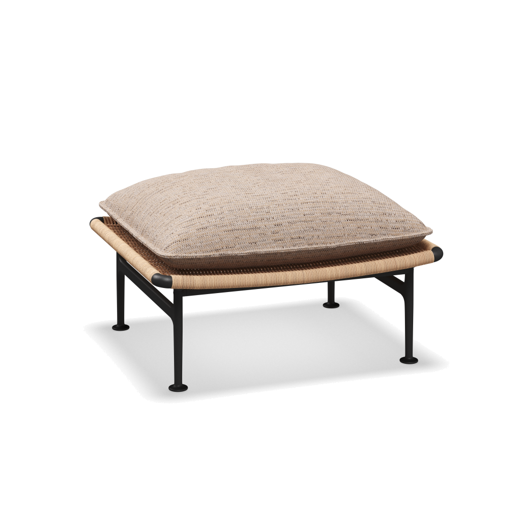 Zenith ottoman — Meteor Wheat met Zenith Wren