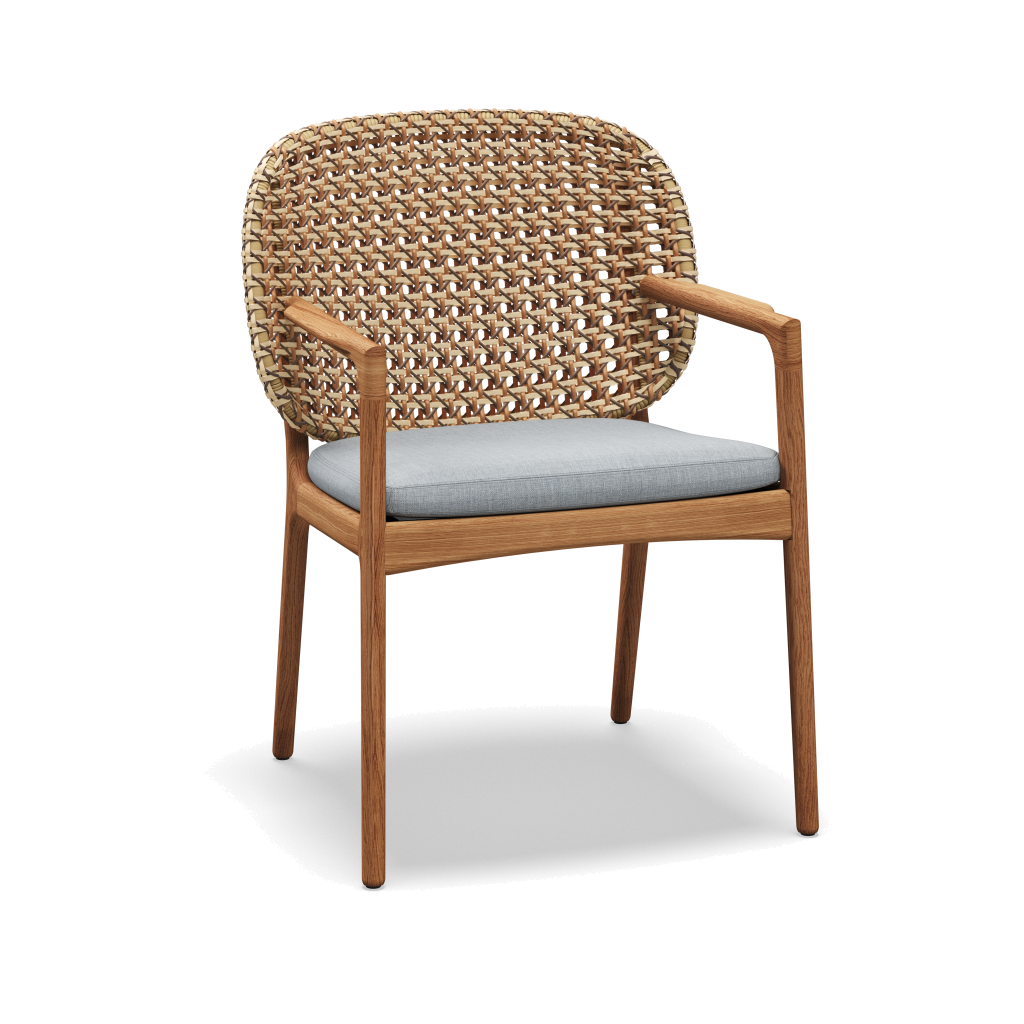 Kay Armchair — Harvest Wicker met Willa Sky